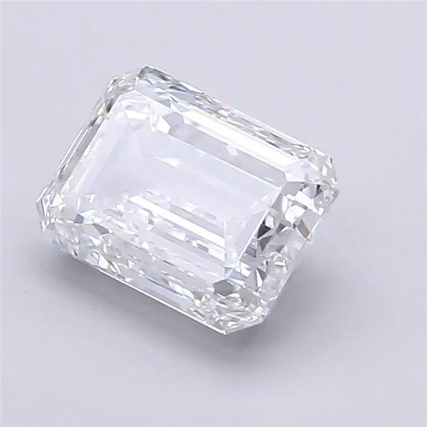 3.01 Carats EMERALD Diamond