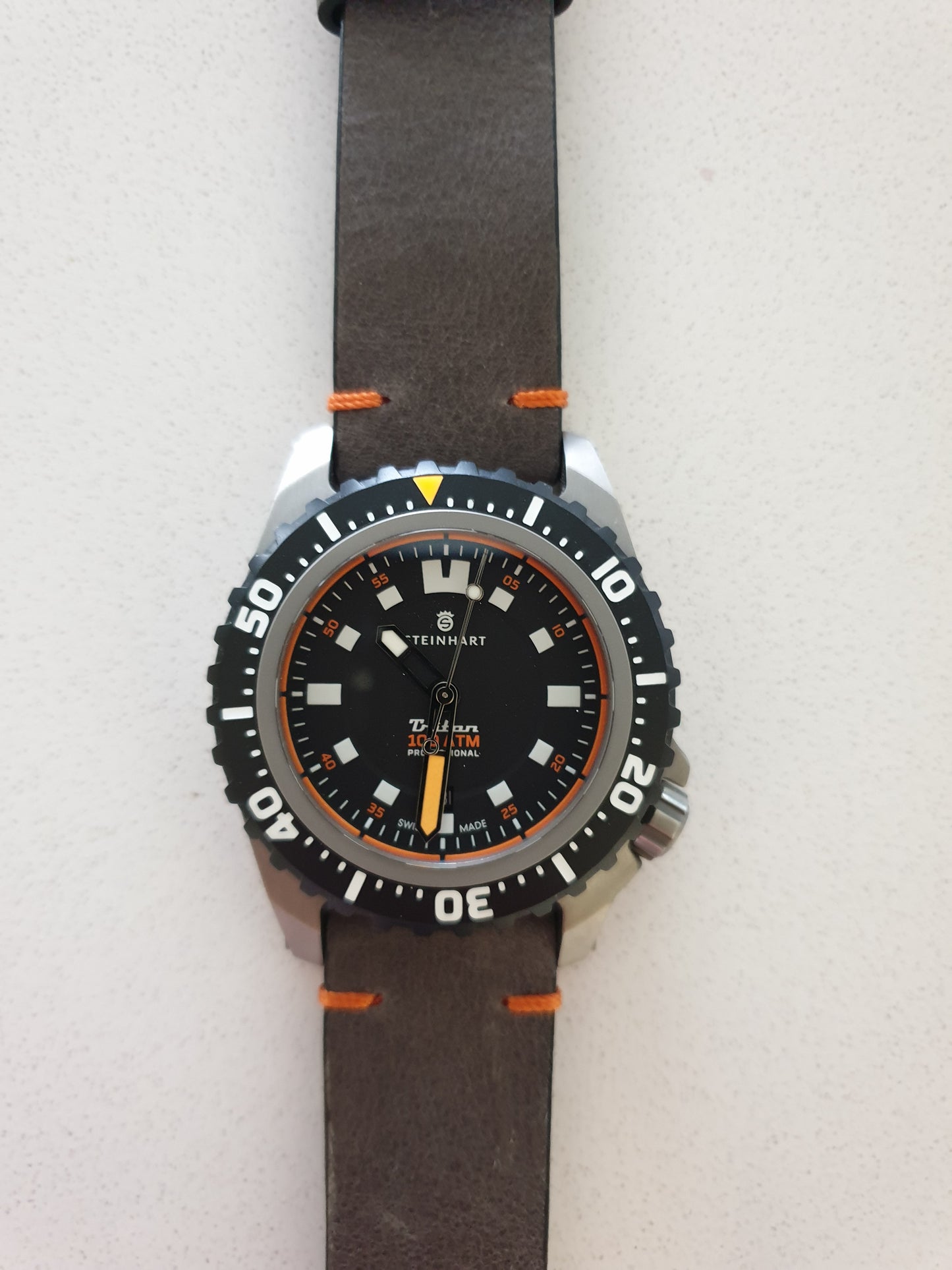 Triton 1000 Titanium Pre-Own