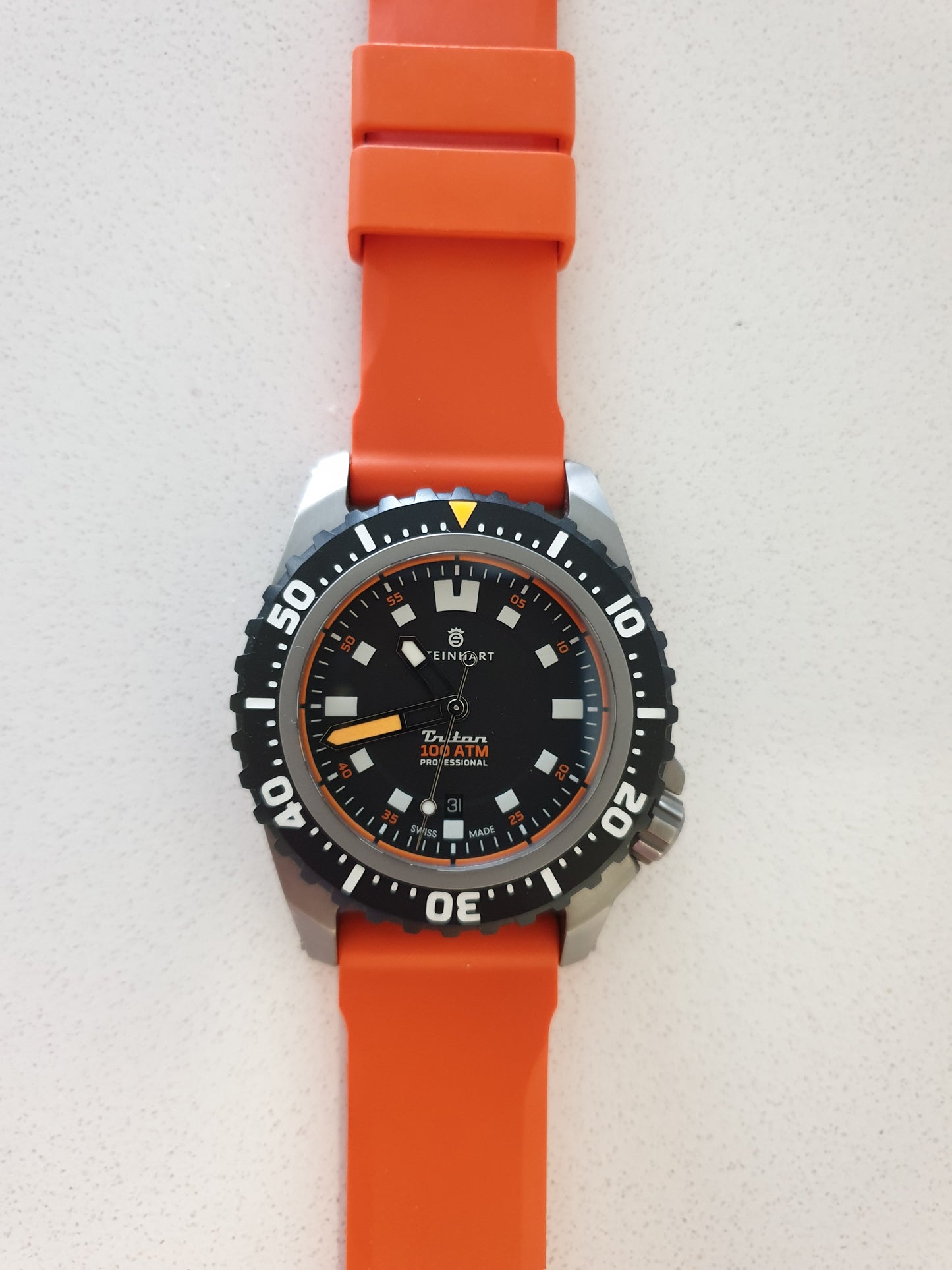 Triton 1000 Titanium Pre-Own