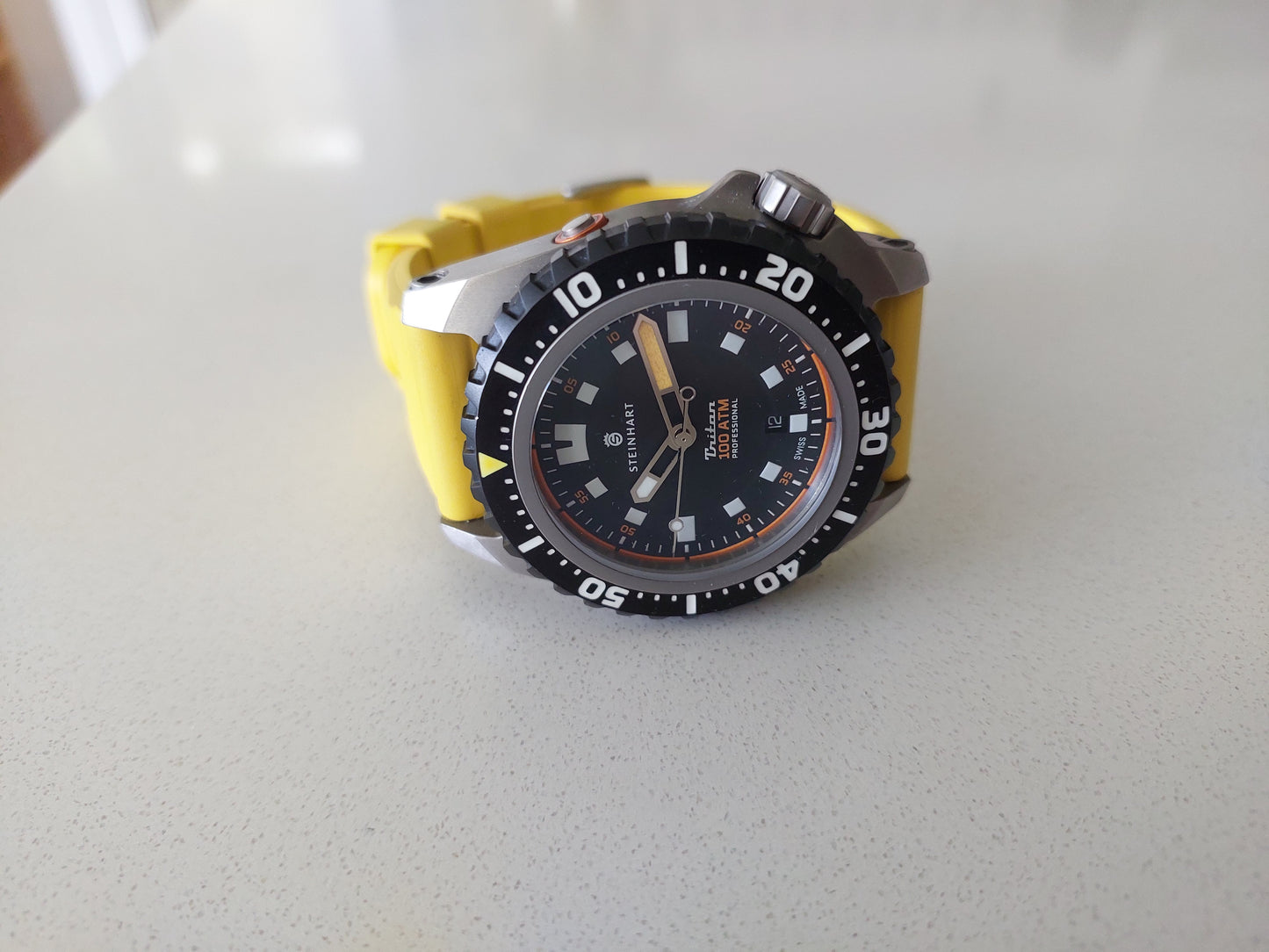 Triton 1000 Titanium Pre-Own
