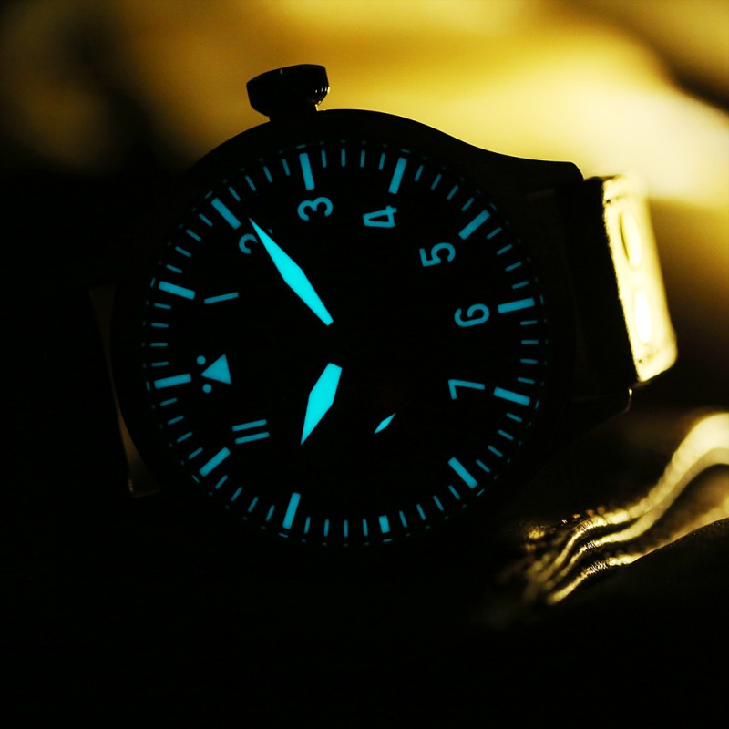 Nav B-Uhr 47mm Handwinding