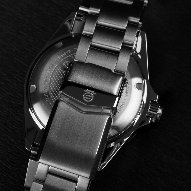 Ocean 39 GMT BLACK-RED Ceramic