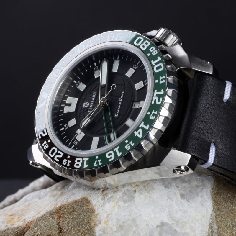 TRAVELLER GMT Green