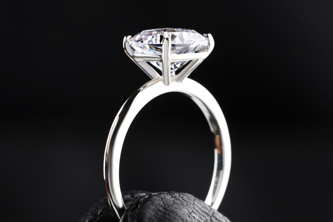 Lab-Grown vs. Mined Diamonds: The Complete Buyer's Comparison Guide