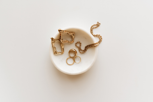 Vintage vs Antique Jewellery: How to Spot Quality and Value