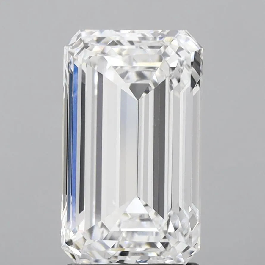 3.01 Carats EMERALD Diamond