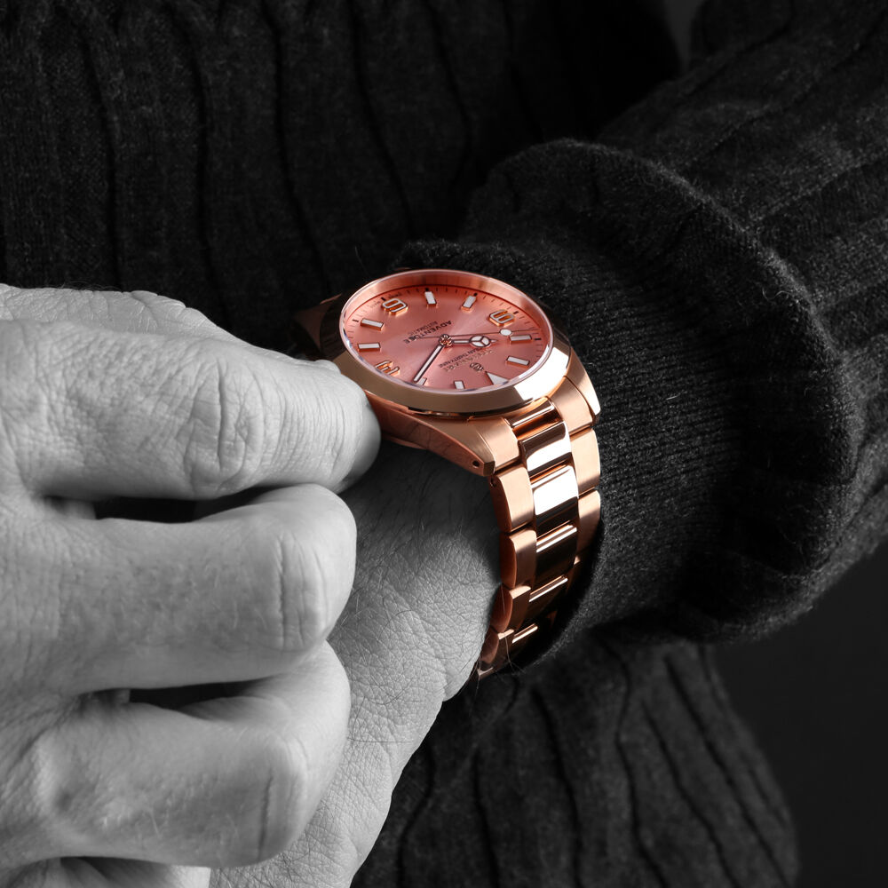 Ocean 39 Adventure pink gold