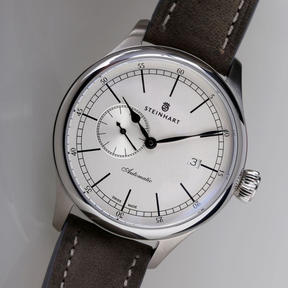 MARINE 42 automatic white