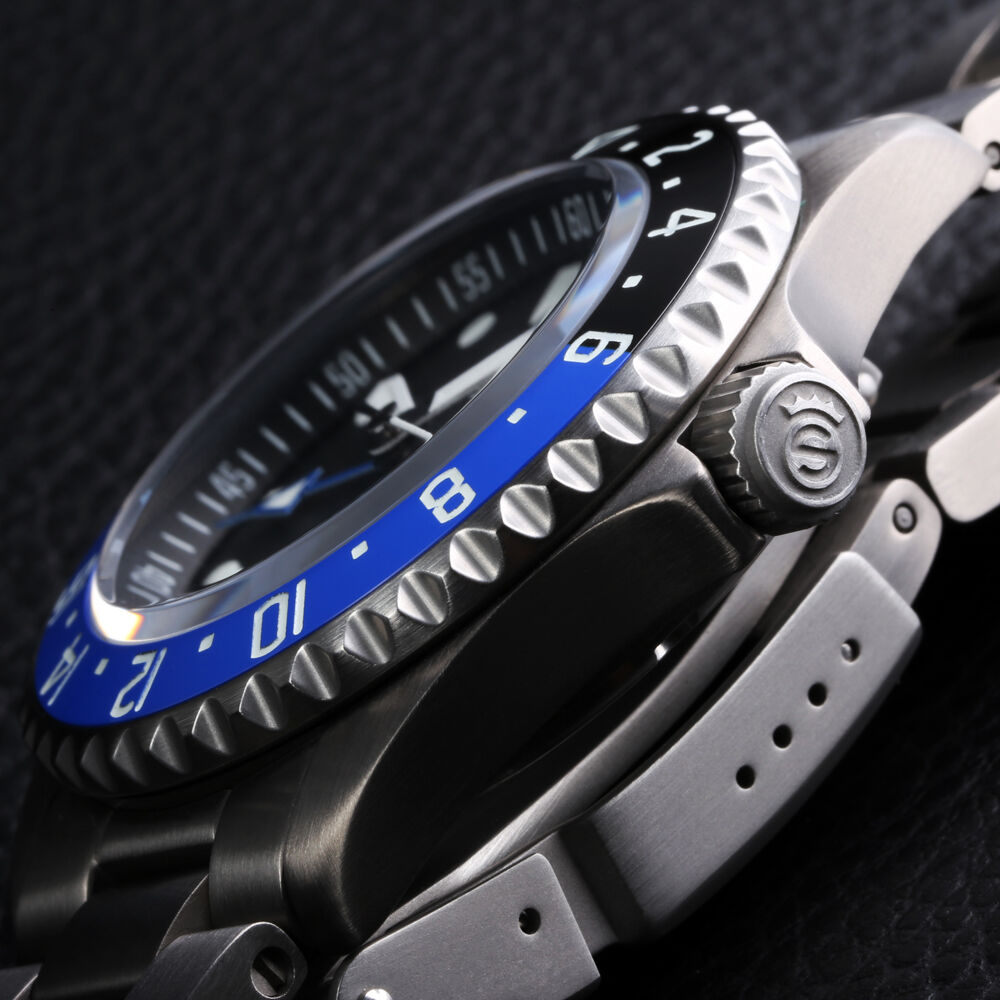 Ocean 39 GMT Titan Premium Ceramic