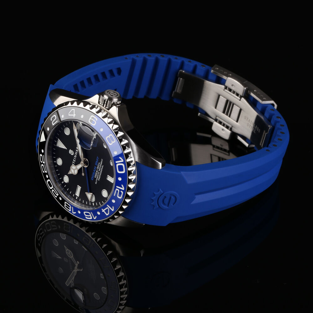 Ocean One 39mm GMT classic Blue/black ceramic