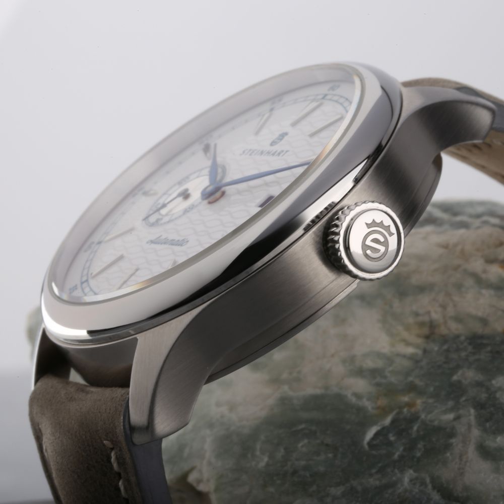 MARINE 42 automatic silver