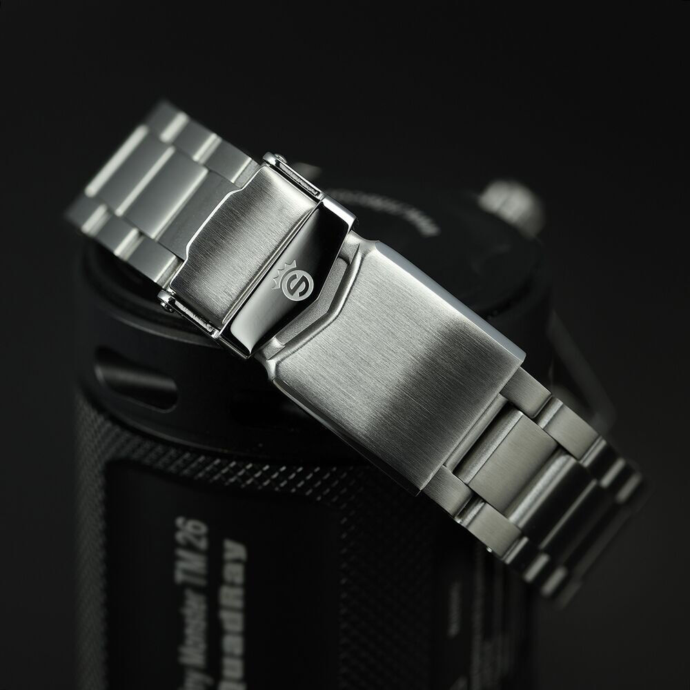 Ocean 39 GMT BLACK Ceramic Diver Watch