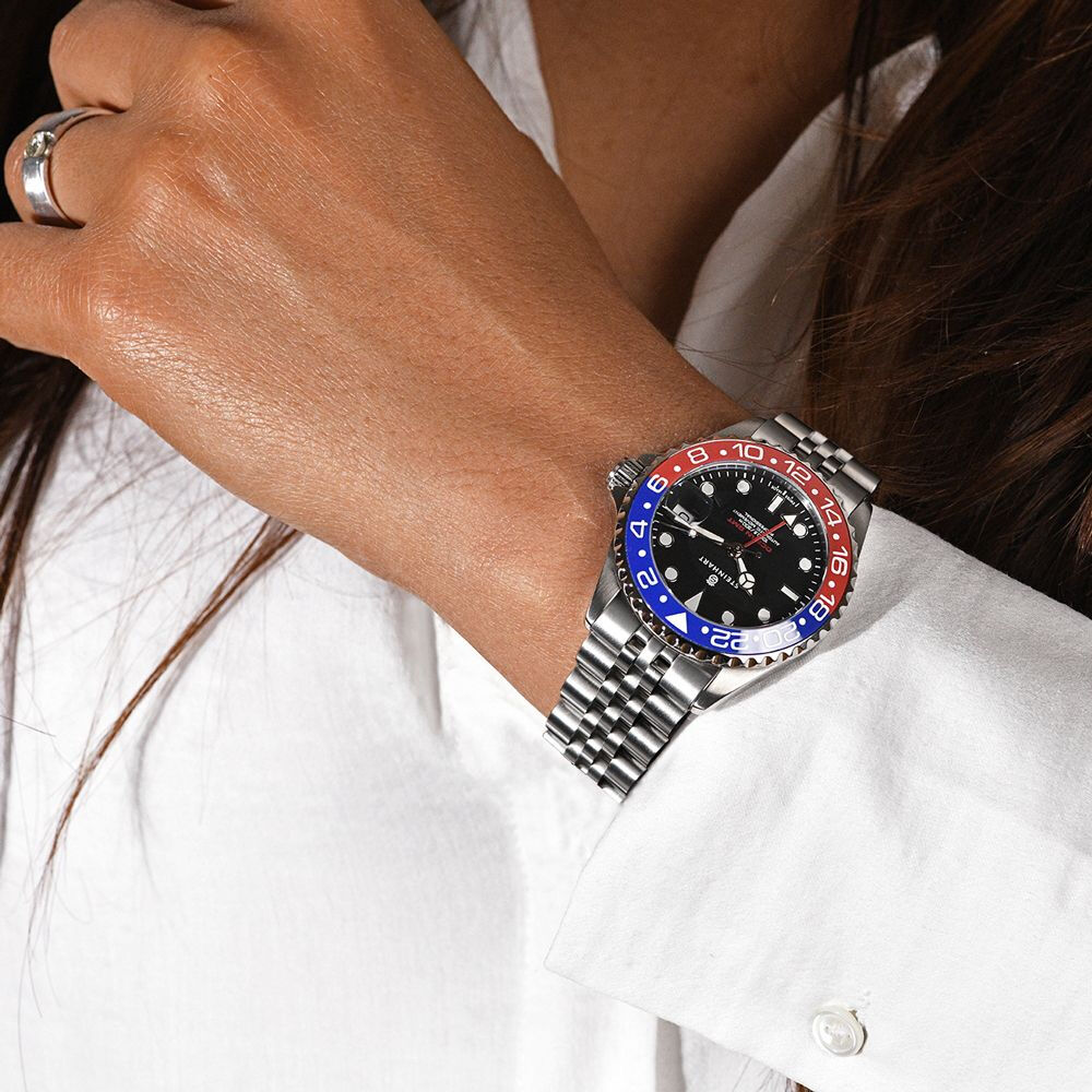 Ocean 39 GMT.2 BLUE-RED Ceramic Diver Watch