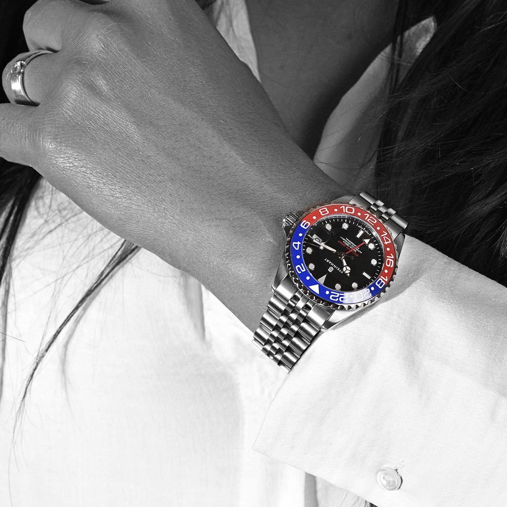 Ocean 39 GMT.2 BLUE-RED Ceramic Diver Watch
