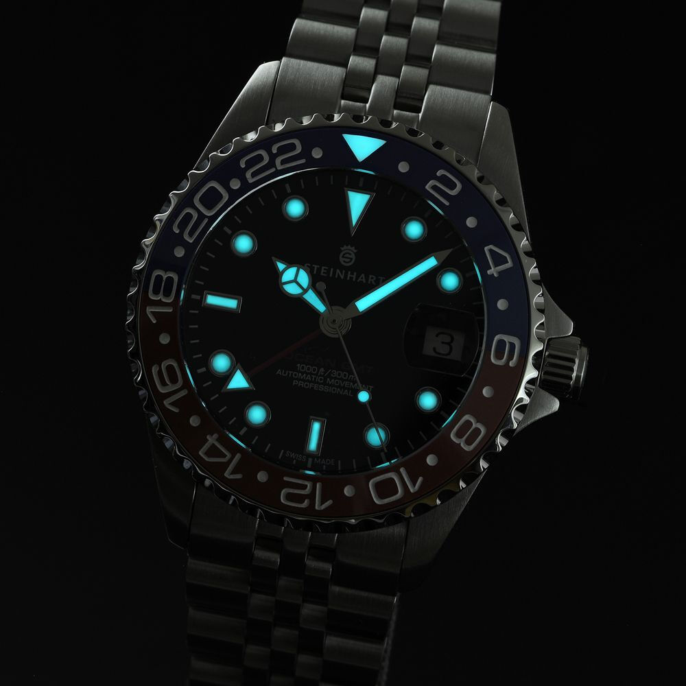 Ocean 39 GMT.2 BLUE-RED Ceramic Diver Watch
