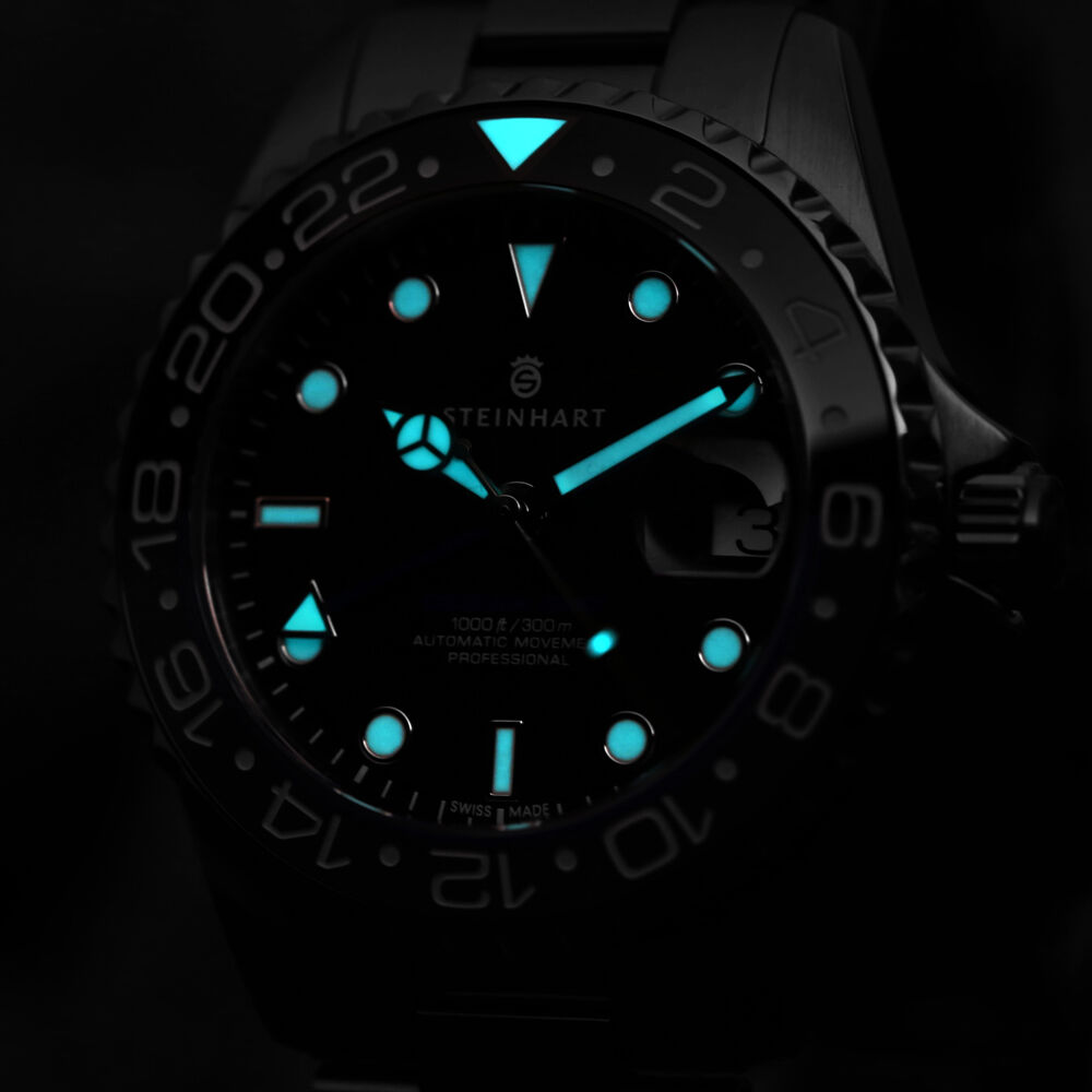 Ocean One 39mm GMT classic Blue/black ceramic
