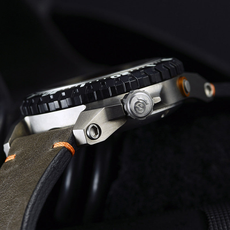  Triton 1000 Titanium